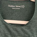 Outdoor Voices  slashback crop top (hunter) size‎ Small Photo 5