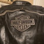 Harley Davidson  Leather Jacket size Med Photo 1