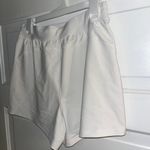 Old Navy High-Waisted PowerSoft Shorts Photo 4