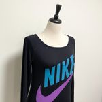 Nike  Longer Boat Neck Long Sleeves Bamboo Top Photo 5