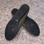 Daisy Fuentes Green Flats Photo 2