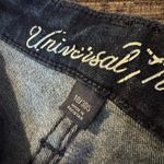 Universal Threads Universal Thread Jeans Photo 1