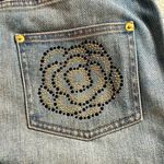 St. John  straight leg jeans Embellished Crystal Rose on back pocket women’s sz 2 Photo 10