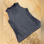 Alo Yoga  Seamless Performance Tank Top Heather Navy Gray Women’s Size M Photo 3