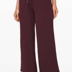 Lululemon 8 On the Fly Wide-Leg 7/8 Pant *Woven 25" in Cassis Photo 0
