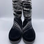 Toms Nepal boots in stripes and suede A3 Photo 2