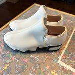 iRi NYC Low Top Sneakers in White / Black Size 8 Photo 2