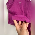 Lululemon Womens  Seamless Tank top size 6 Photo 2
