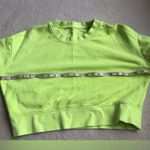 Lululemon cropped sweatshirt - yellow - size 8 Photo 1