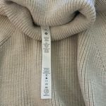Lululemon NWT!! Merino Wool-Blend Sweater Vest
Heathered Bone Photo 5