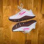 Nike  MC Trainer 2 Women’s Training Shoes Photo 3