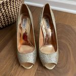 Badgley Mischka  Humbie II Glitter Peep Toe Heel Gold Silver 9.5 Photo 3