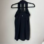 Lululemon Black Scoop Neck Tank sz 8 Photo 4