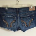 Hollister Dark Wash Denim Low Rise Flower Embroidered Hem Summer Jean Shorts Photo 5