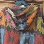 NWOT eUty Oversized Patterned Poncho Shawl Hoodie 2 Button Closure Tassels Brown Photo 8