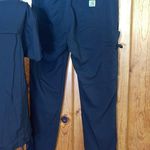 Carhartt Women's Modern Fit Tuck-In Top/Slim Leg Pant size SM/MD black scrubs Photo 9