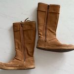 UGG  Moccasin Boots Photo 4