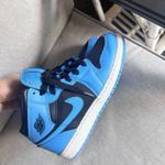Nike Air Jordan 1 Mid University Blue Black Kid Photo 2