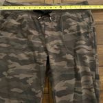 Zyia Active Unwind Green Camo Joggers Size XXL Photo 6