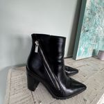 Charles by Charles David  Black Leather Heeled Boots zip sz 6 Photo 4