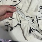 The North Face  Shorts Womens Large White Black Graphic Running Zip Pocket Liner Photo 7