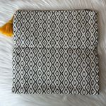 Tribe Alive  X Canary Foldable Clutch Photo 4