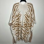 Chico's Chico’s tiger print Ruana wrap sweater cape womens size small/medium white tan Photo 6