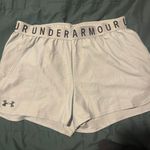 Under Armor Shorts Gray Size M Photo 0