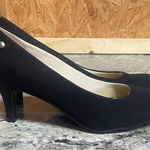 Life Stride  Classic Black Heels Photo 0
