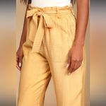 Lulus  Weekend Date Mustard Yellow Cropped Paperbag Waist Pants Size Small Photo 2