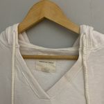 American Eagle Outfitters women’s New! Ivory cropped hoodie/sweatshirt size M Photo 1