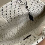 La Regale  Round Rope Bag Circle Tote Bag‎ White speckled Accents woven NWT Photo 9
