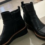 Baretraps Shoes Too me, unisex, great boots!Sharpe look! 9 M—1 of my favorites—holiday fun Photo 0