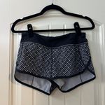 Lululemon Speed Short 2.5” Dottie Eyelet White/Black/ Tonka Stripe Size 4 Photo 0