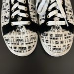 Jack Rogers Teagan Sneakers Black and White Tweed, Size 8.5 Photo 4