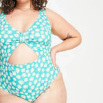 Peek & Beau Curve Tie Front Cut Out Swimsuit Green Sunflower Plus Size 20 NWT White Photo 8