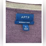 Apt. 9 Merino Blend V-Neck Sweater. Photo 2