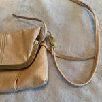 Jessica Simpson  Crossbody Bag Purse foldover kisslock Beige croc embossed Photo 2