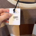 Olivaceous Checkered Short Sleeve Sweater Photo 2