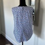 1901 NWOT ‎ Sleeveless Floral Top. Size Small Photo 2