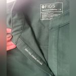 FIGS Rafaela Oversized Scrub Top Women's Medium Photo 3