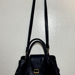 Liz Claiborne Leather Co Shoulder Bag Gold Plated Detail Zip Pockets Navy Blue Photo 1