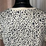 Blooming Jelly Size S V Neckline Tee Photo 5