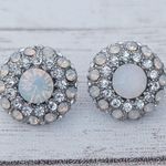 Vintage Earrings for Pierced Ears Dainty & Pretty Photo 0