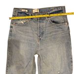 Universal Threads Universal Thread Women's High-Rise Cropped Wide-Leg Distressed Jeans 8 Photo 5