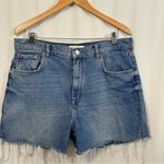 ZARA The 90s Bermuda High Rise Loose Fit Denim Jean Shorts Photo 3