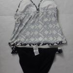 Jag jeans JAG Two Piece Geometric Halter Black/White Bikini S Resortwear Vacation Casual Photo 7