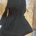 Black Colored Dresd Photo 2