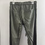 Cali 1850  green linen blend size medium, inseam 28 1/2” Photo 1