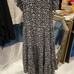 Adorable Black and white floral boho ruffle maxi dress pinch Size L Photo 10